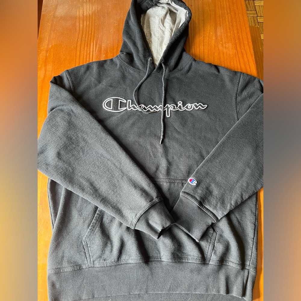 Champion hoodie men’s large